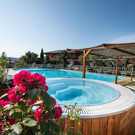 Agriturismo Borgo Campetroso Суверето Экстерьер фото