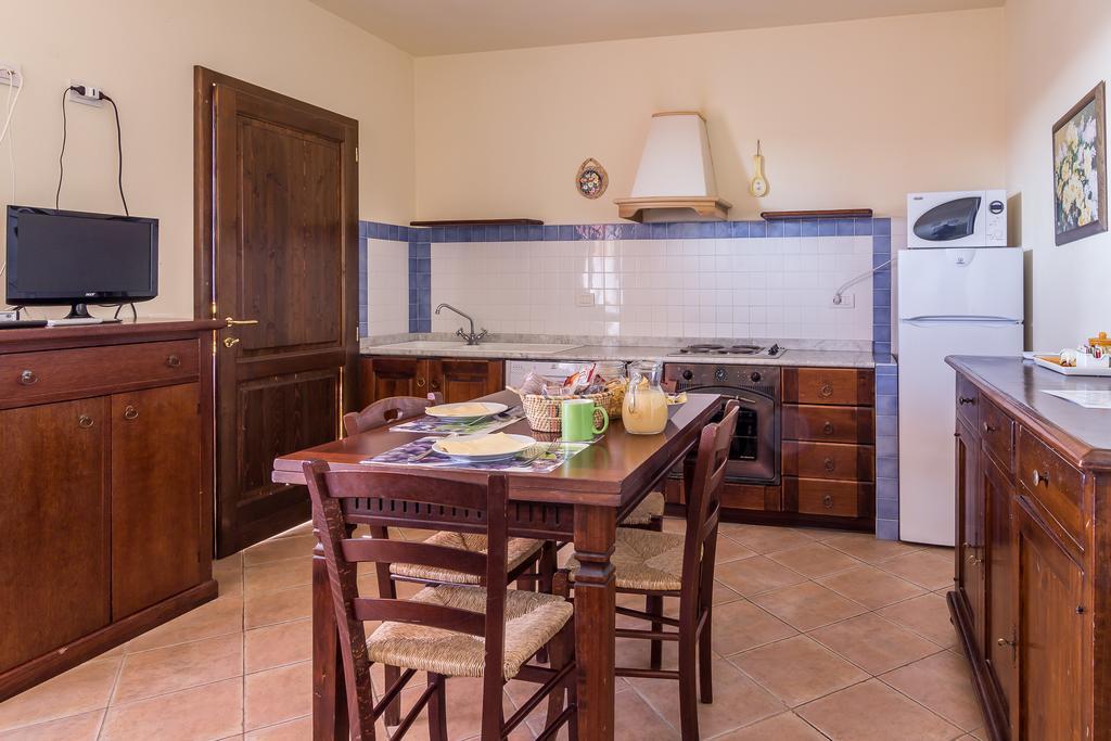 Agriturismo Borgo Campetroso Суверето Экстерьер фото