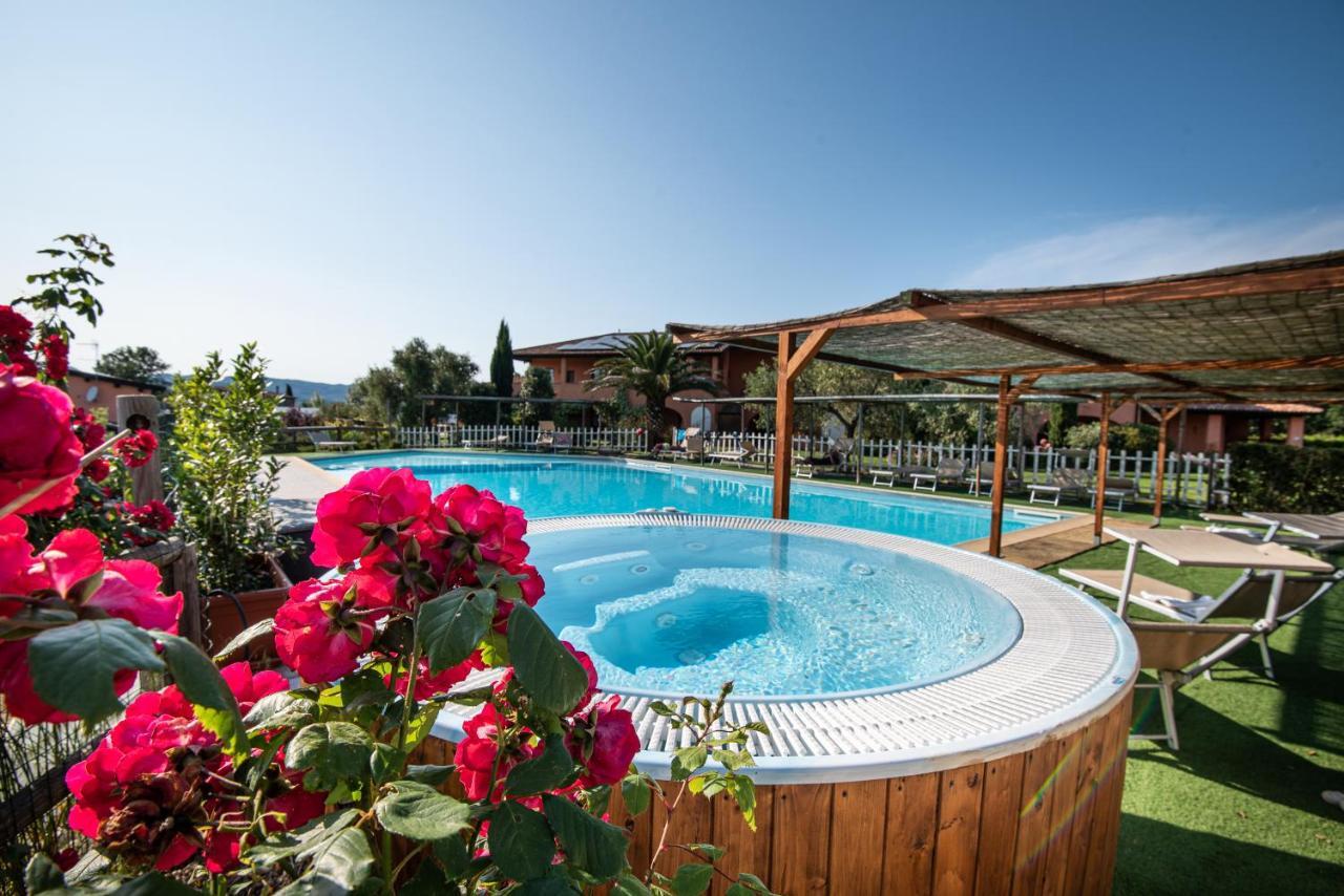 Agriturismo Borgo Campetroso Суверето Экстерьер фото